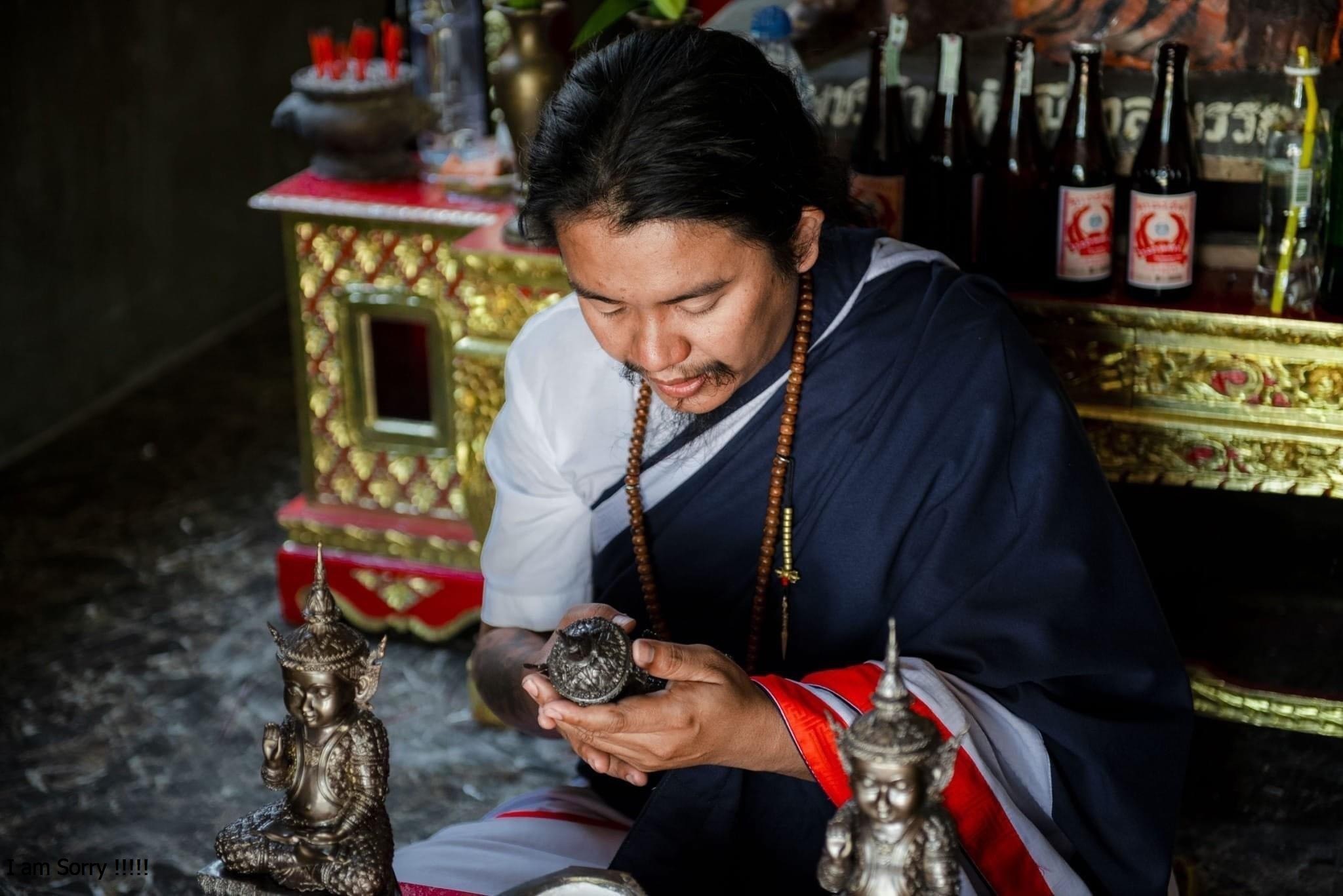 Kumanthong Thep Monkol